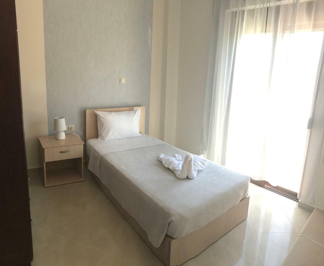 Kathaniá M&M Villa المظهر الخارجي الصورة