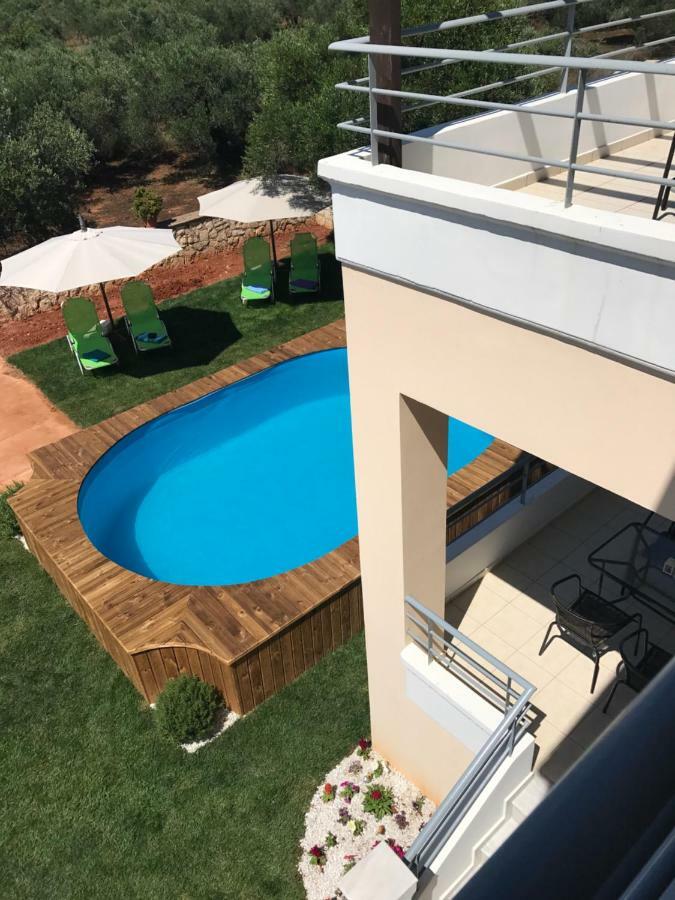 Kathaniá M&M Villa المظهر الخارجي الصورة